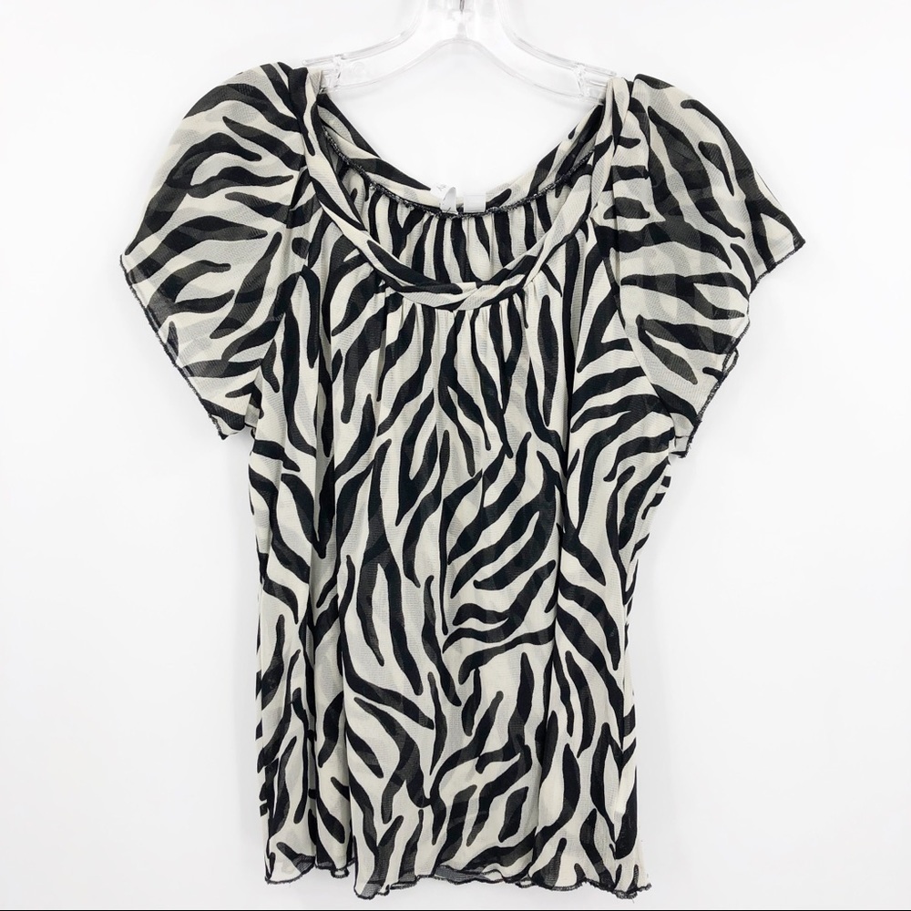 Relativity M Black White Zebra Animal Print Lightweight Simple Blouse RN# 69016 - Picture 2 of 9